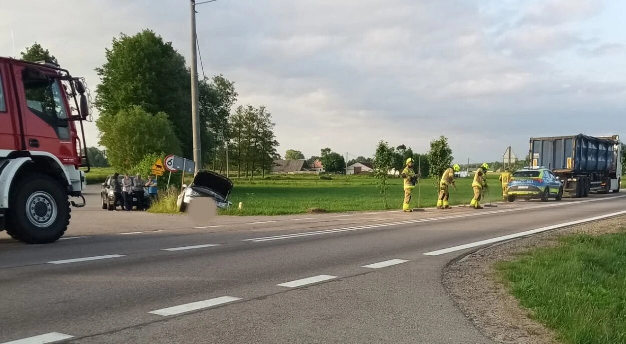 kolizja na drodze w gminie Myszyniec