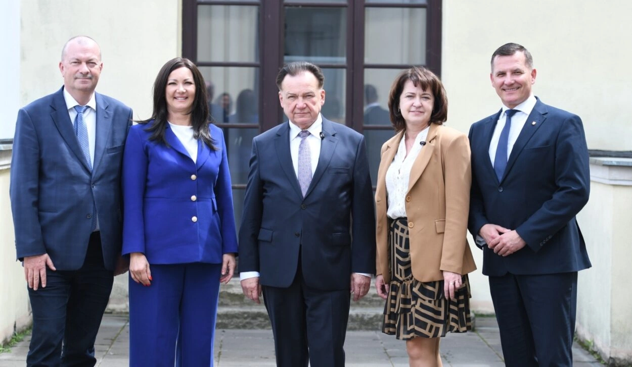 Wotum zaufania dla zarządu Mazowsza