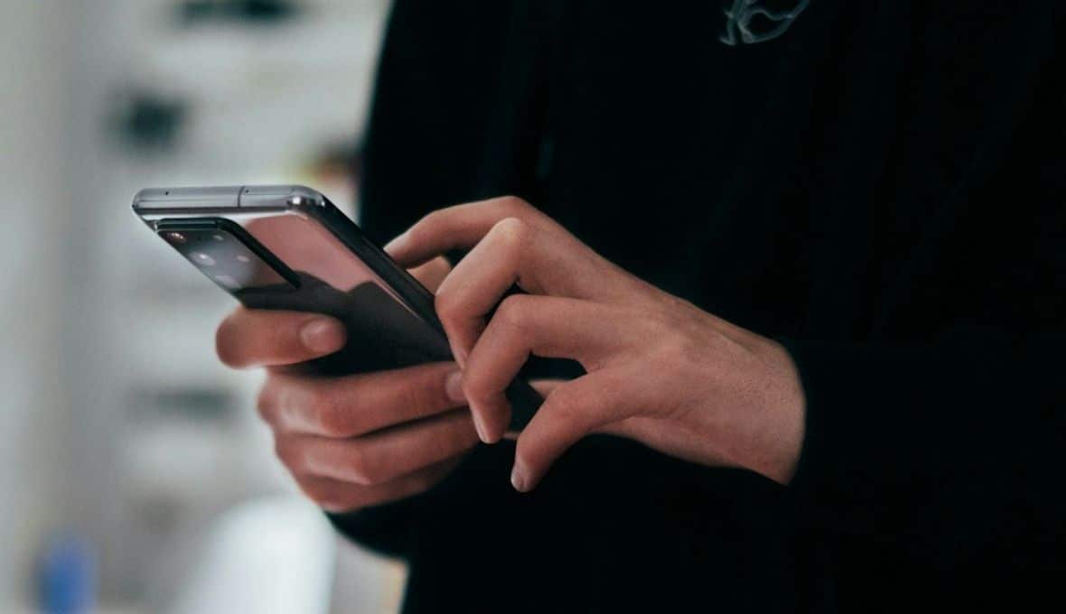 Oszustwo telefoniczne w powiecie ciechanowskim - 80 tysięcy złotych straty