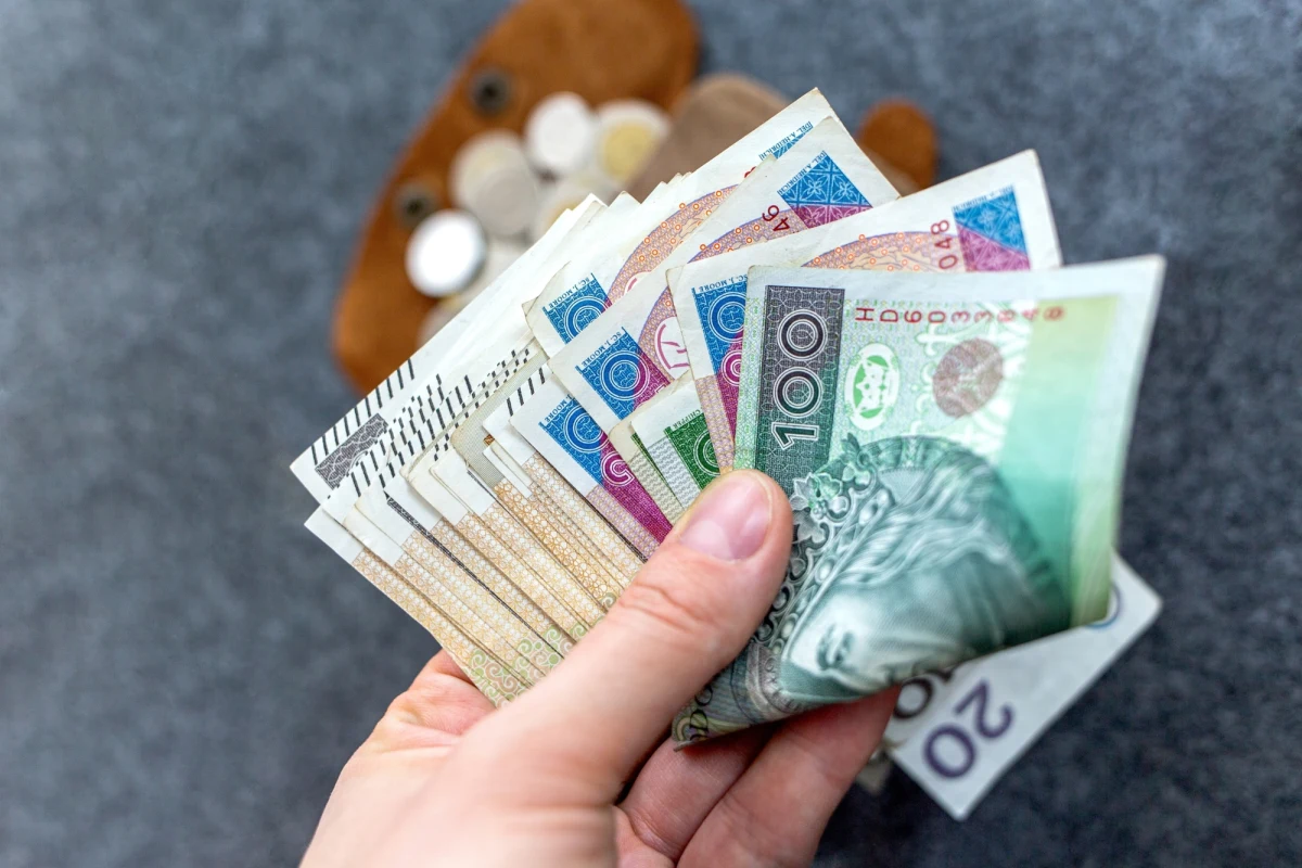 minimalne wynagrodzenie na 2027 rok