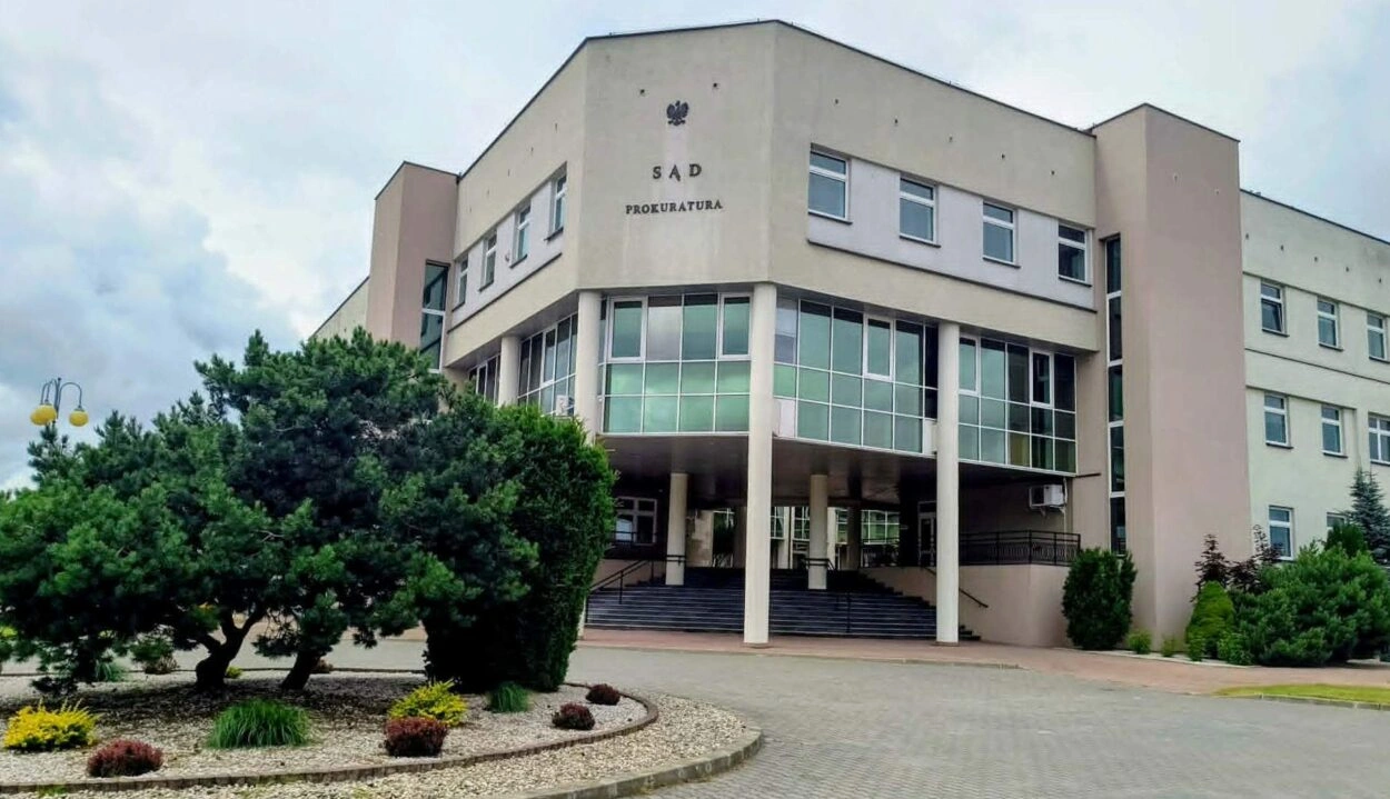 Oszustwo na fikcyjnej platformie w Przasnyszu