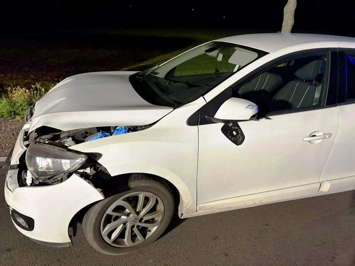 Nietrzeźwa kierująca z powiatu przasnyskiego uderza w autobus