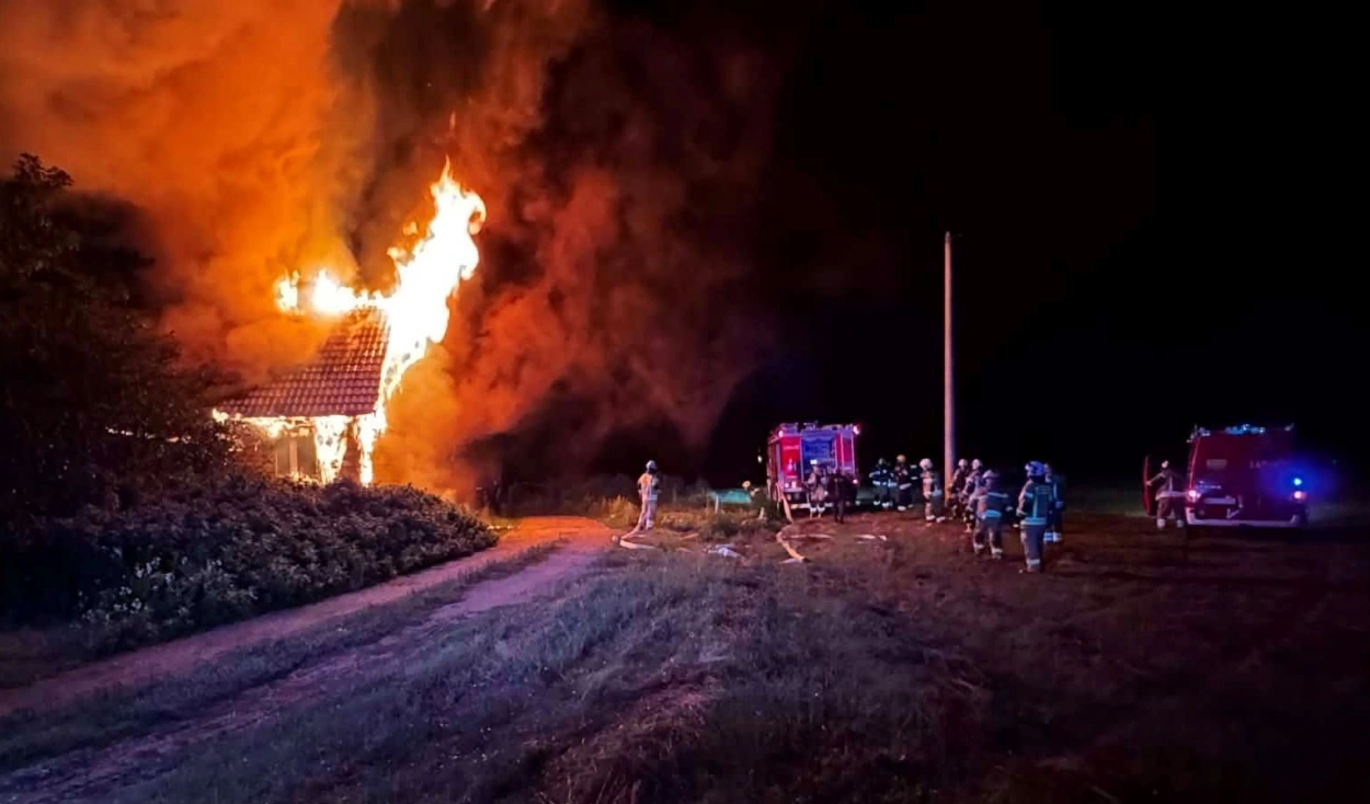 Pożar drewnianego domu w Bandysiach