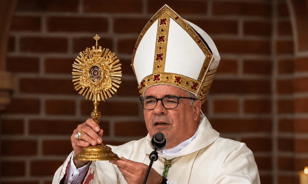 Uroczystości Jubileuszowe w Rostkowie z Relikwiami Św. Stanisława Kostki