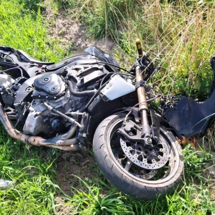 Wypadek motocyklisty i rowerzystki w Krasnem