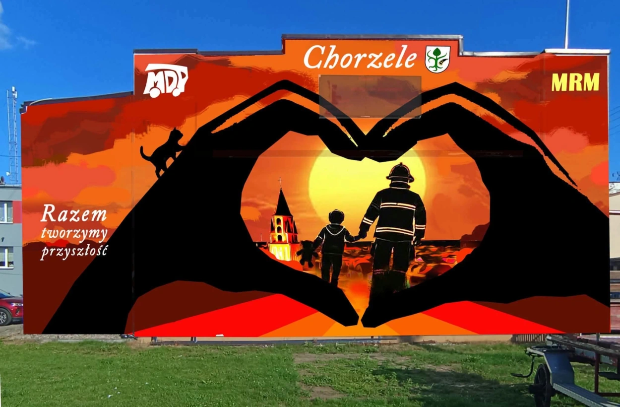 Mural w Chorzelach stworzony przez młodzież z Młodzieżowej Rady Miejskiej i Drużyny Pożarniczej
