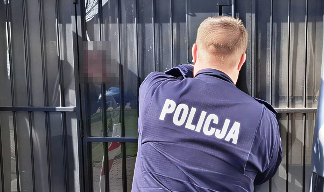 osiem osób oskarżonych o handel narkotykami w Ciechanowie