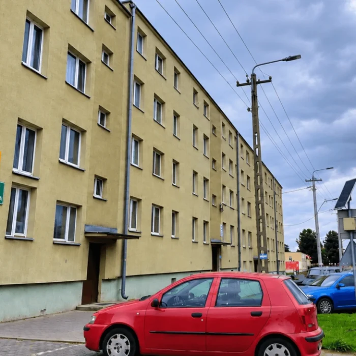 Oznakowanie punktów schronienia w Przasnyszu